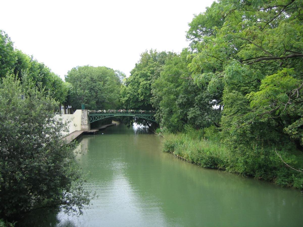 Happy Place - 15 Min Paris & 30 Min Disneyland - Subways - Facilities - Free Parking - Secured Maisons-Alfort Ngoại thất bức ảnh
